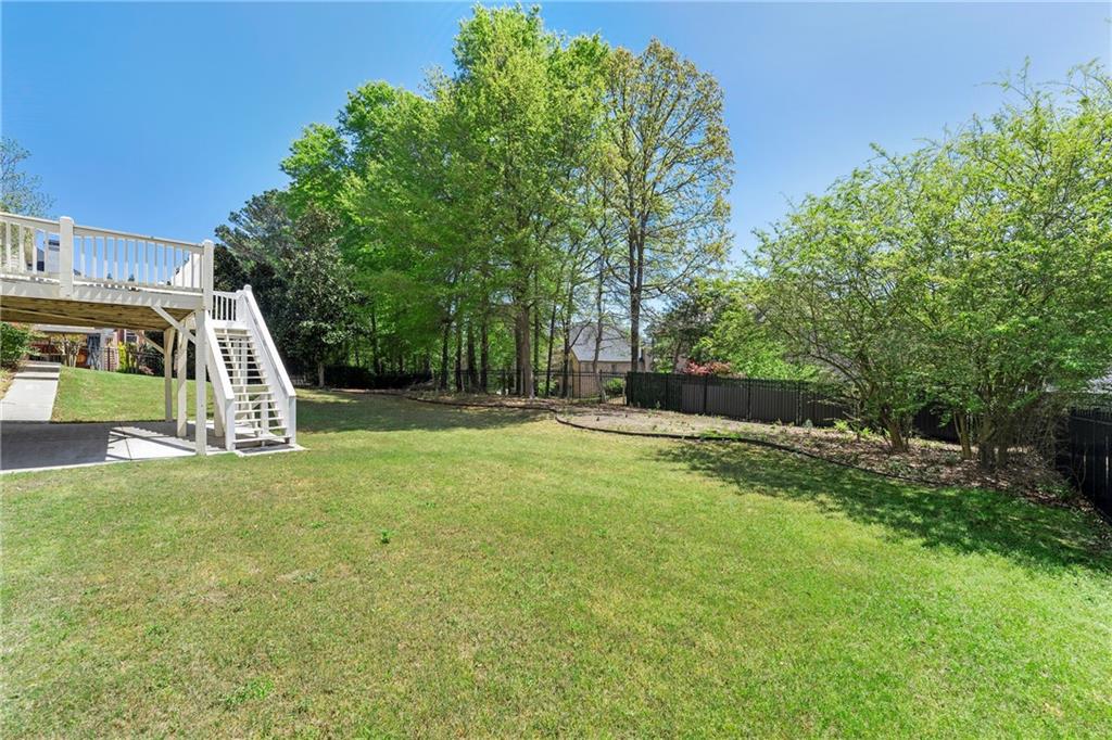 562 Grassmeade Way, Snellville, Georgia image 39