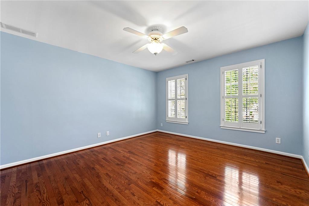 562 Grassmeade Way, Snellville, Georgia image 22