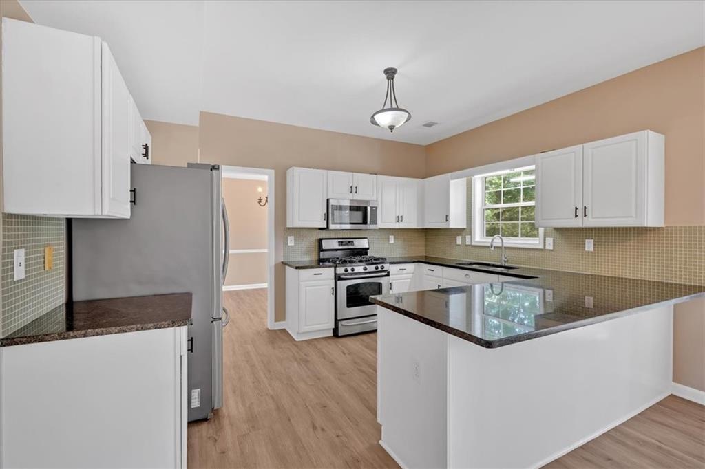5705 Cannonero Drive, Alpharetta, Georgia image 48