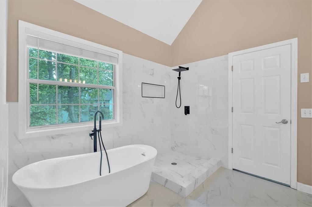 5705 Cannonero Drive, Alpharetta, Georgia image 15
