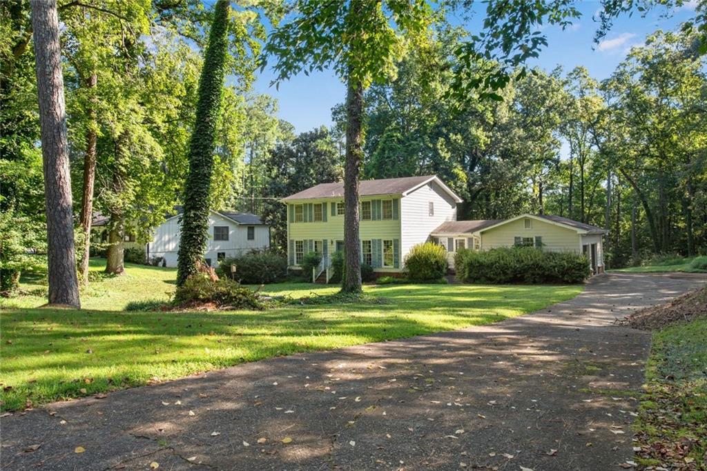 1255 Lake Charles Drive
