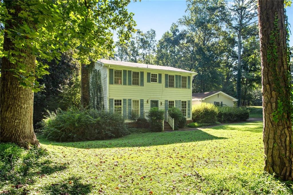 1255 Lake Charles Drive