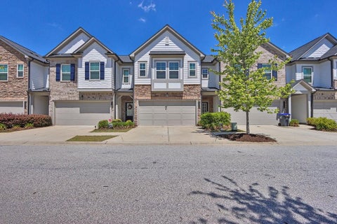 Townhouse For Sale - 1147 Lossie Way<br/> Grayson, GA 30017
