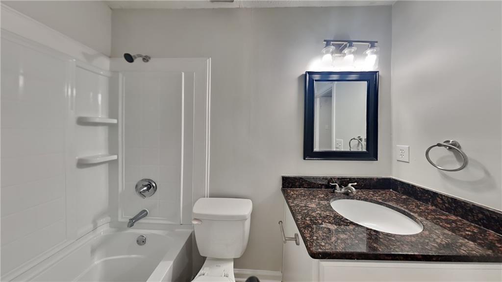 829 Longfellow Court, Stone Mountain, Georgia image 14