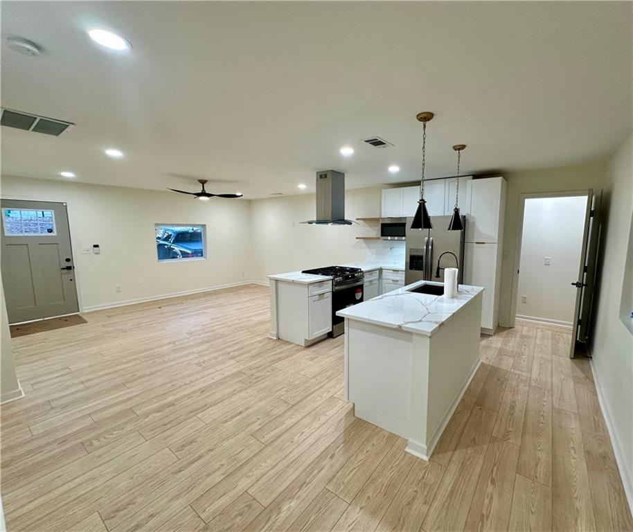 2371 Cresta Drive