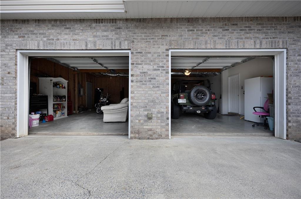 WESLEY MILL - Residential