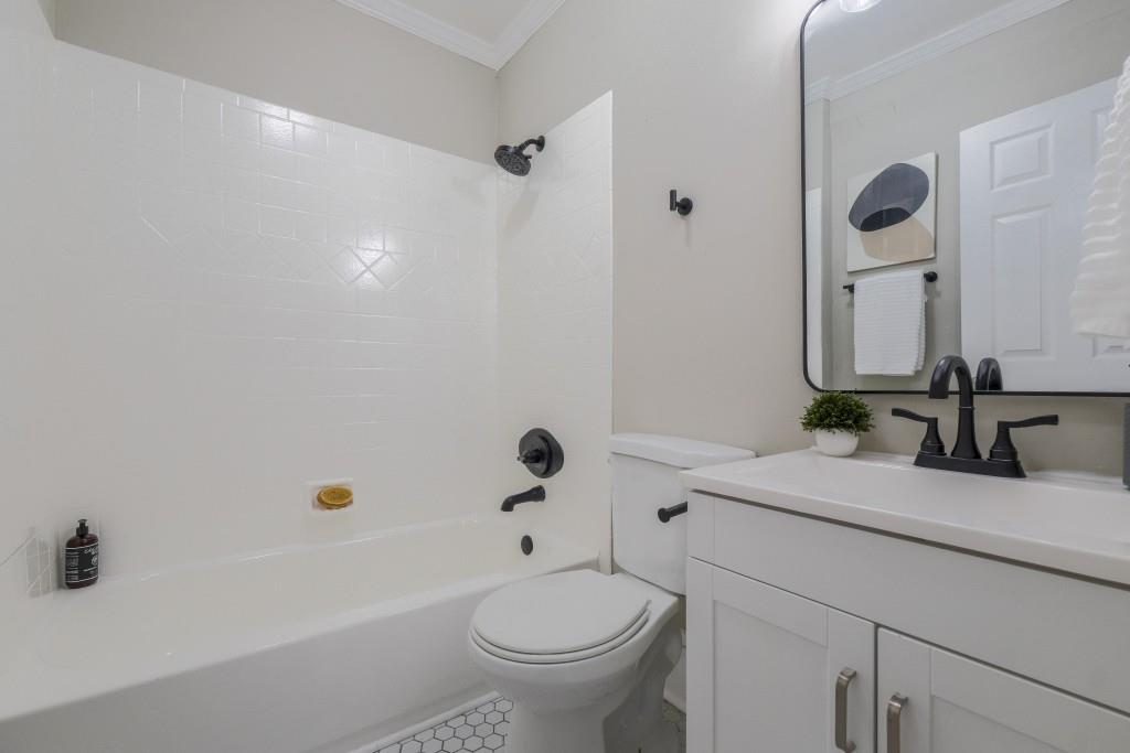 1532 Pineview Terrace, Atlanta, Georgia image 17