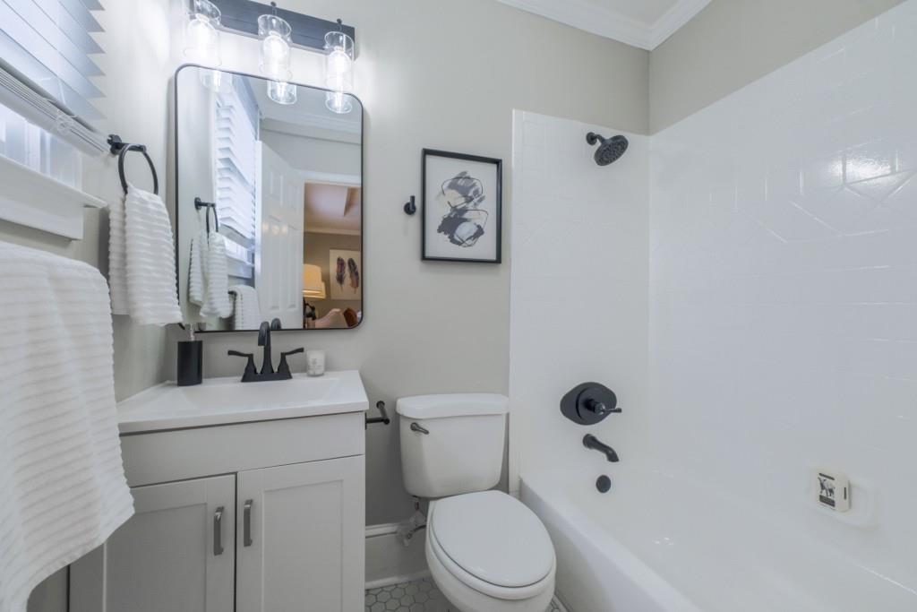 1532 Pineview Terrace, Atlanta, Georgia image 16