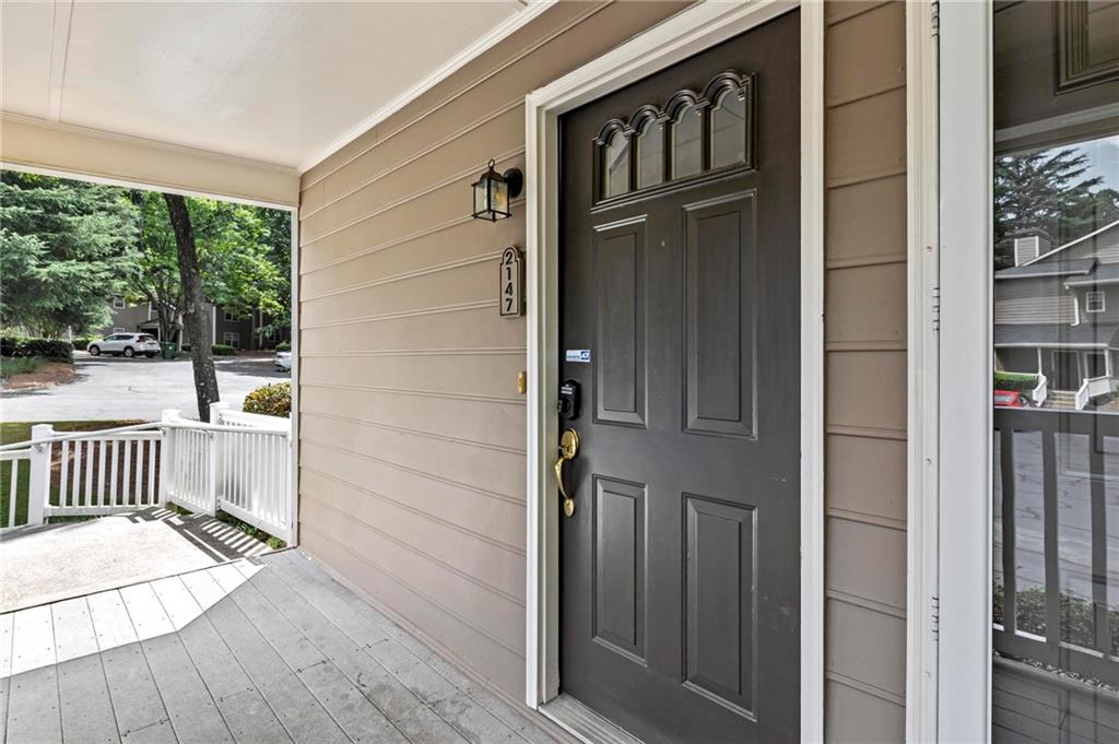 2147 N Forest Trail