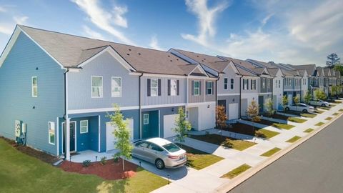 4272 Notting Hill Drive 25 Atlanta GA 30331