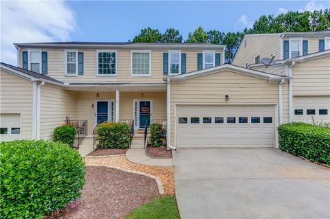 Townhouse For Sale - 4089 Spring Cove Drive<br/> Duluth, GA 30097
