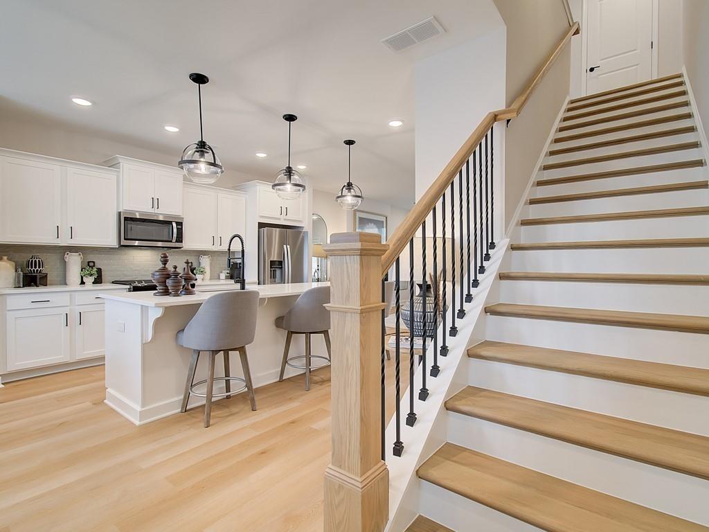 3350 Cranston Lane