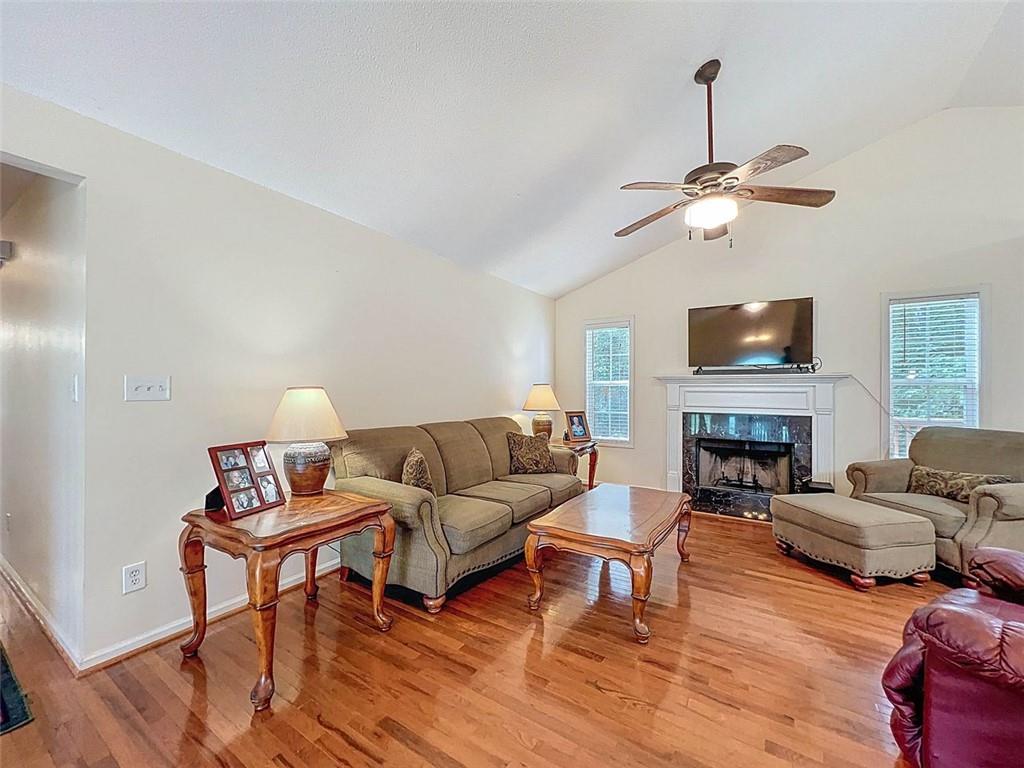 114 ROMAN Drive