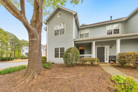 Condo For Sale - 1002 Vinings Forest Lane #10<br/> Smyrna, GA 30080