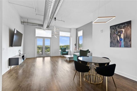 Condo For Sale - 3820 Roswell Road #510<br/> Atlanta, GA 30342
