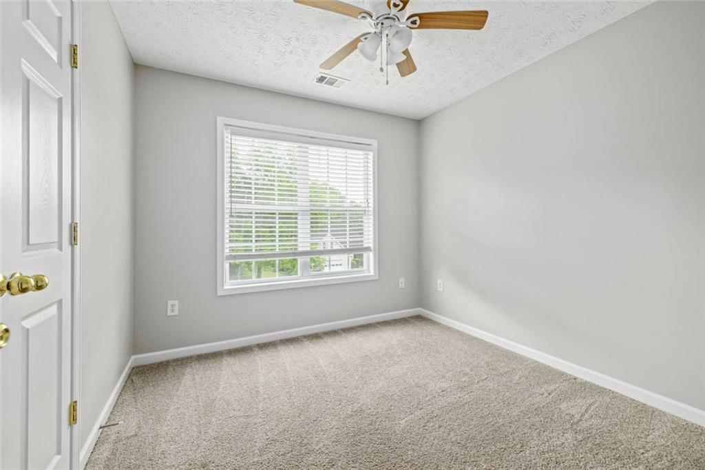 7224 Coral Lake Drive, Flowery Branch, Georgia image 19