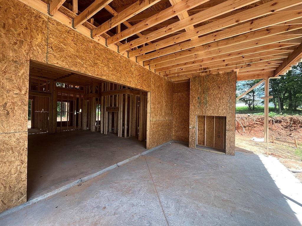 2200 Upper Burris Road