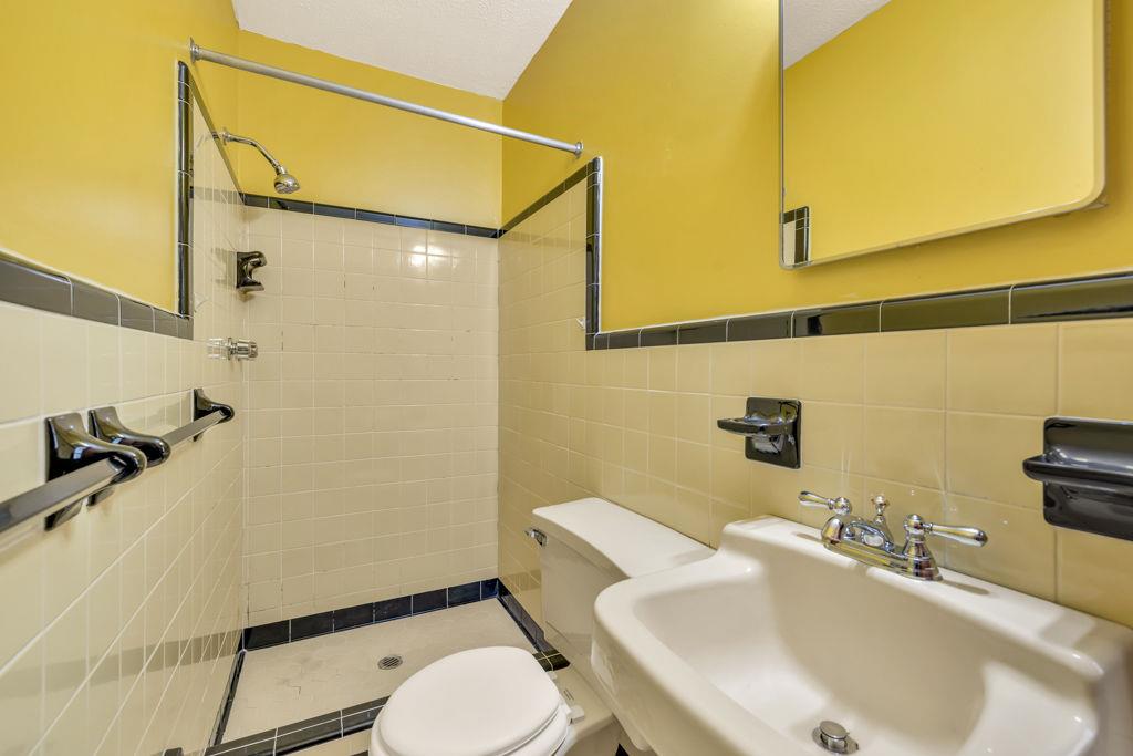 519 Beaver Ruin Way, Lilburn, Georgia image 12