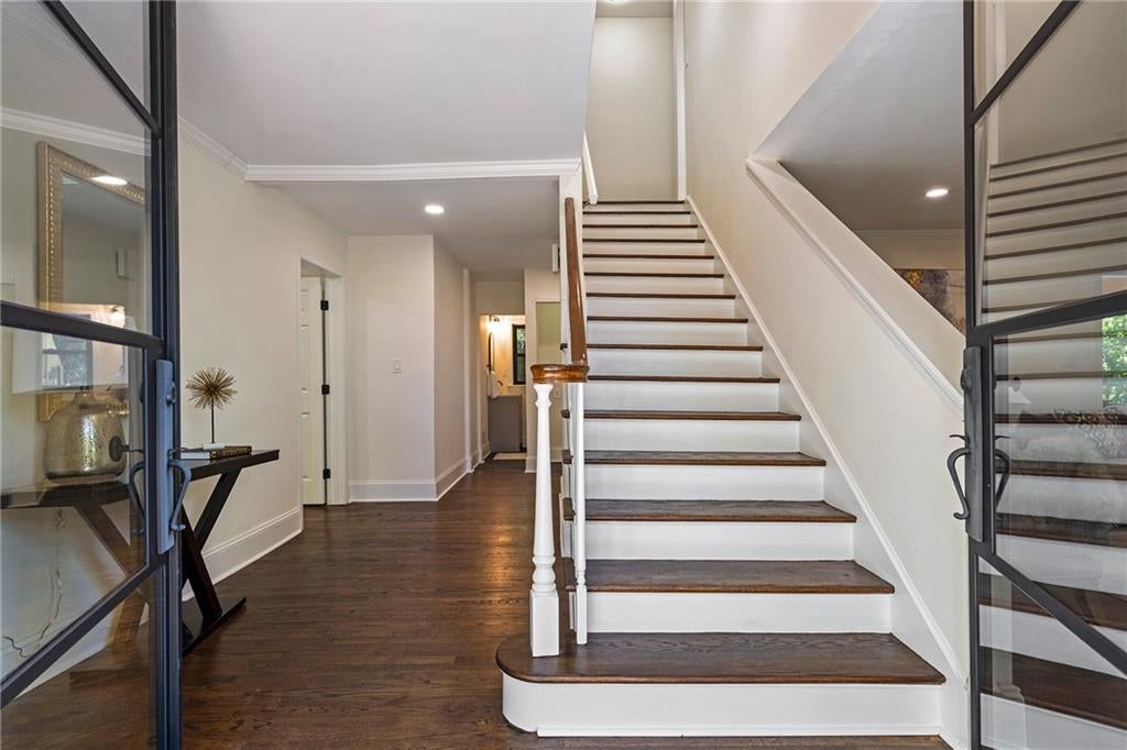 1559 Peachtree Battle Avenue NW