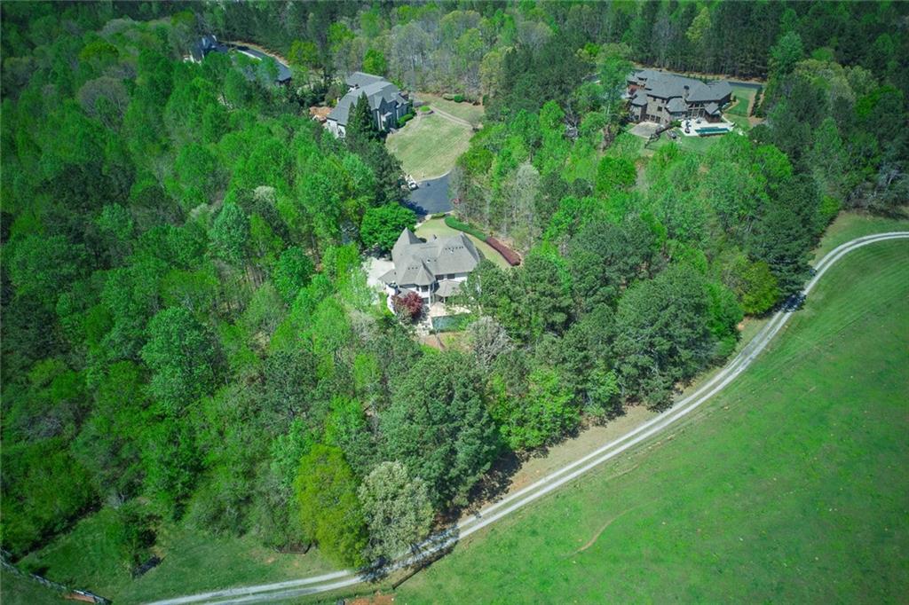 921 Accipiter Way