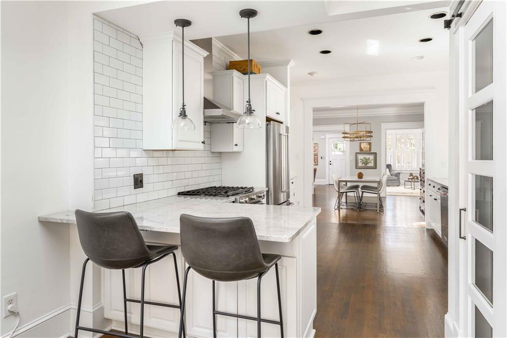 1012 Bellevue Drive, Atlanta, Georgia image 23
