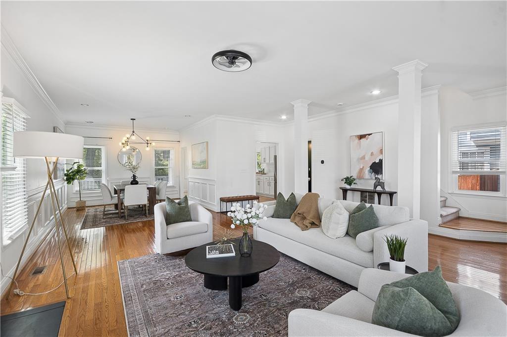 97 Little Street SE