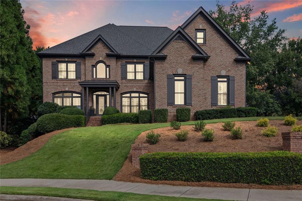 465 Majestic Cove Drive