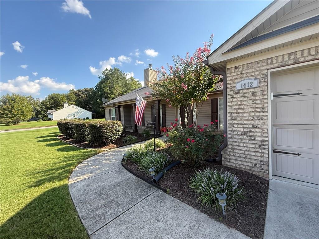 1412 Palmer Drive