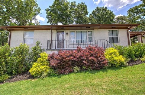 2646 Rockcliff Road SE Atlanta GA 30316