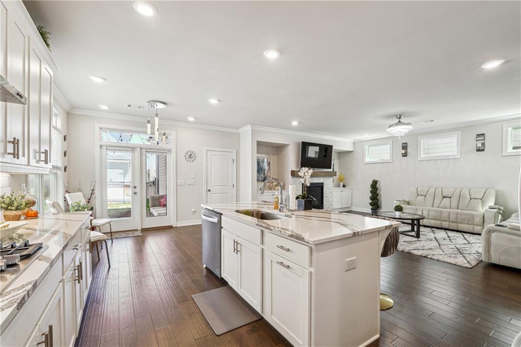 785 Armstead Terrace, Alpharetta, Georgia image 9