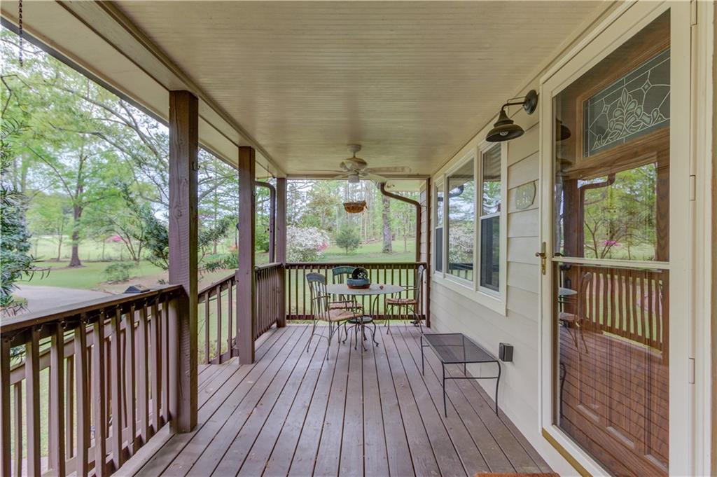 207 Boogers Hill Road