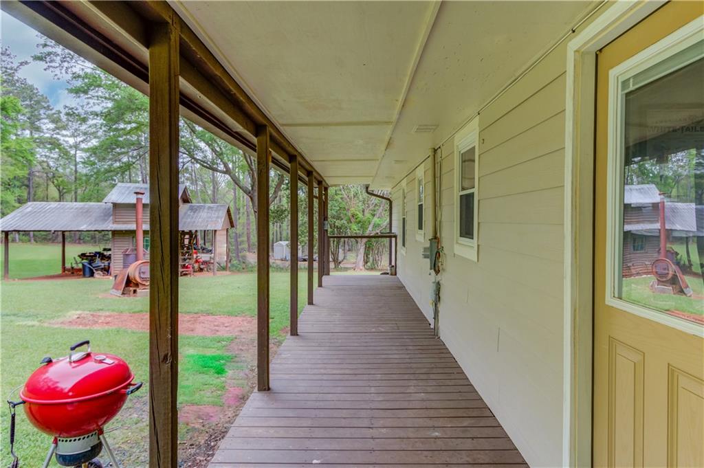 207 Boogers Hill Road