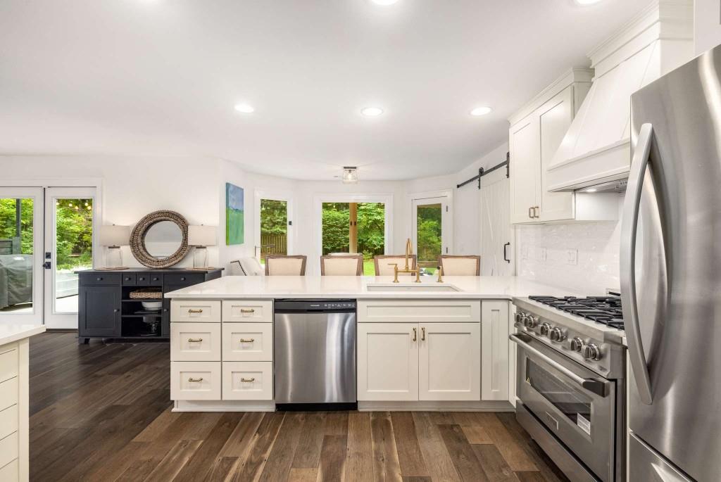 Surrey Place - Residential