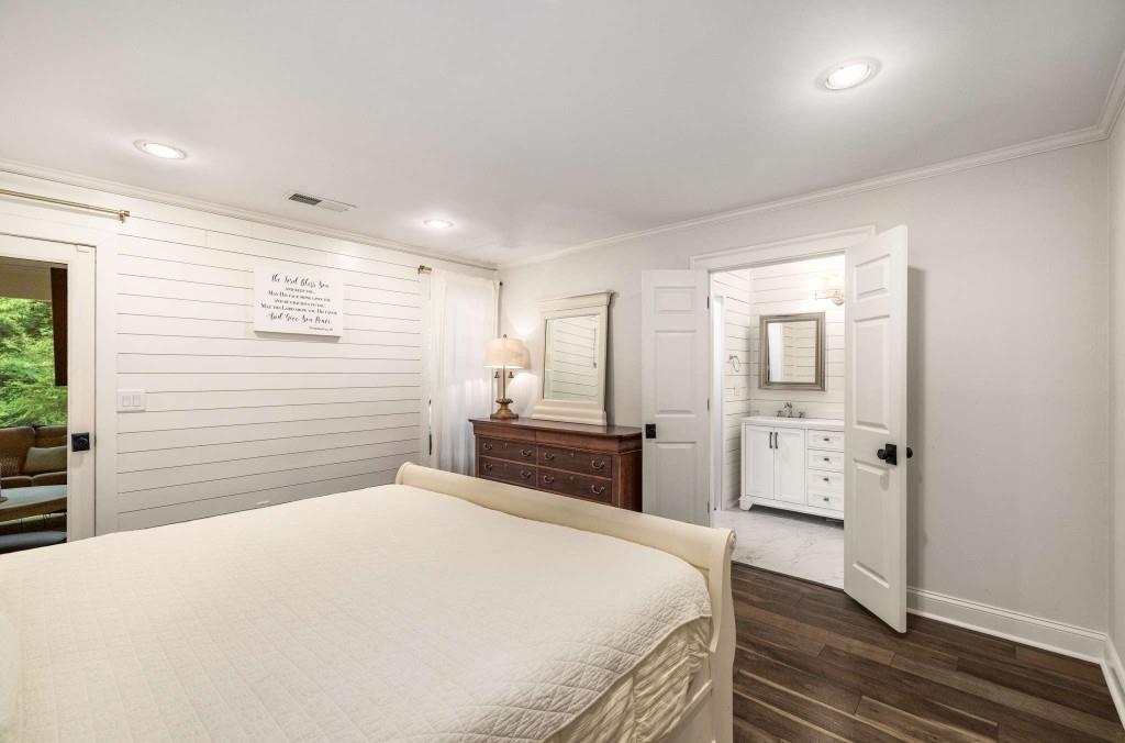 Surrey Place - Residential