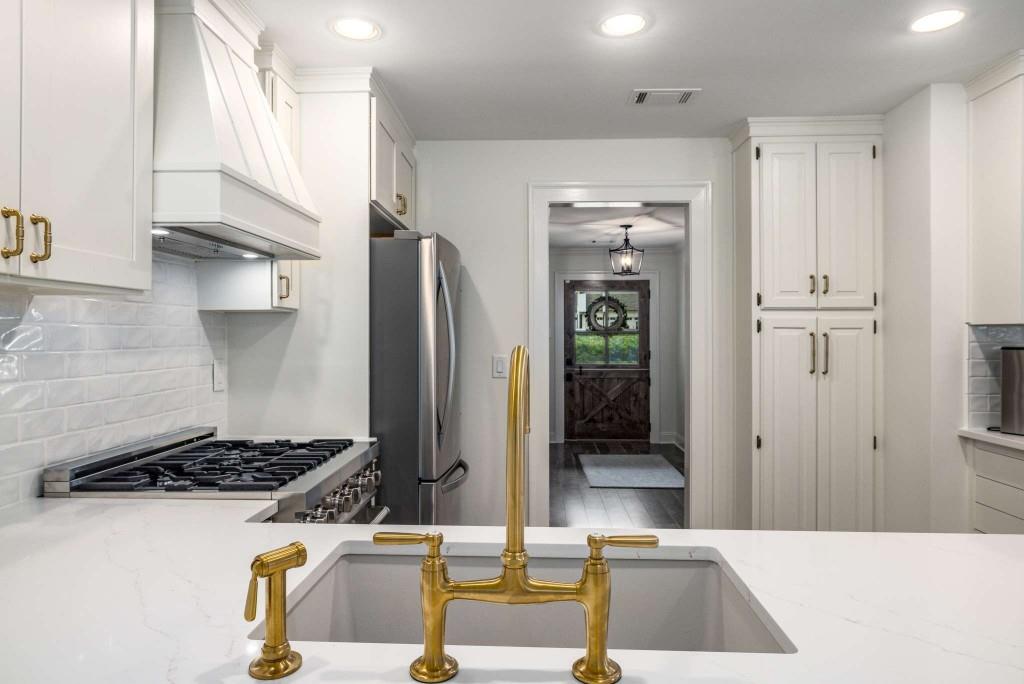 Surrey Place - Residential