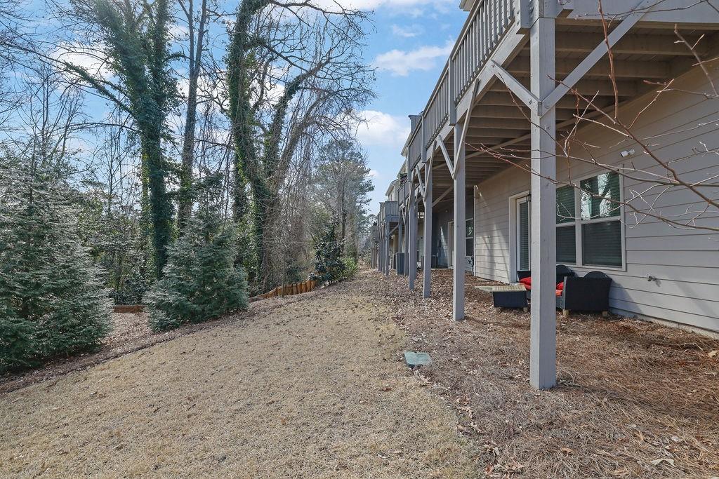 3179 Clairebrooke Avenue, Atlanta, Georgia image 38