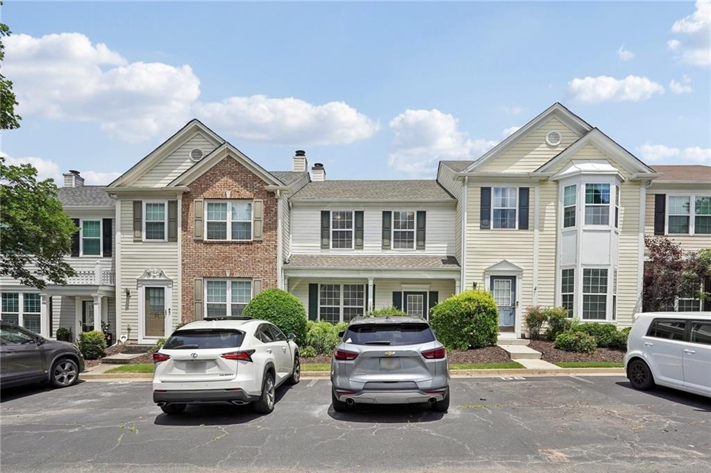 Photo 1 of 39 — 10900 Wittenridge Drive D8, Alpharetta, GA 30022