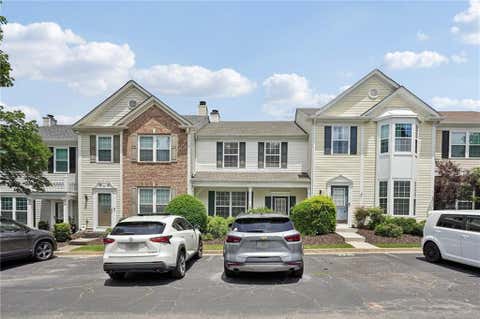 Townhouse For Sale - 10900 Wittenridge Drive #D8<br/> Alpharetta, GA 30022