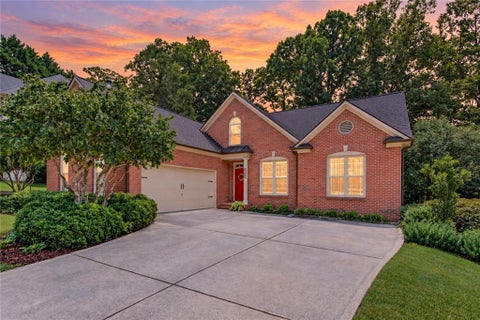 Homes For Sale - 2515 Chandler Grove Drive<br/> Buford, GA 30519