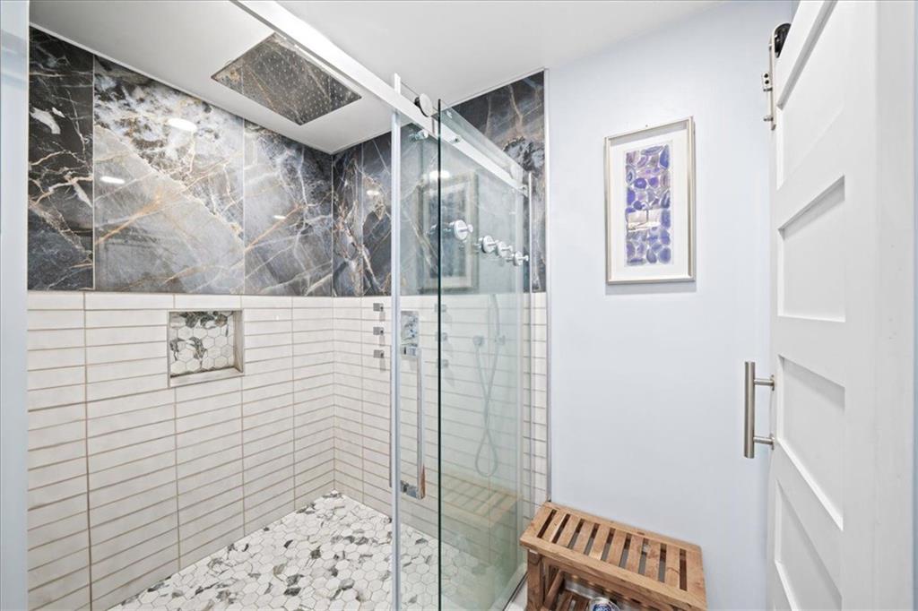 2207 Forestglade Drive