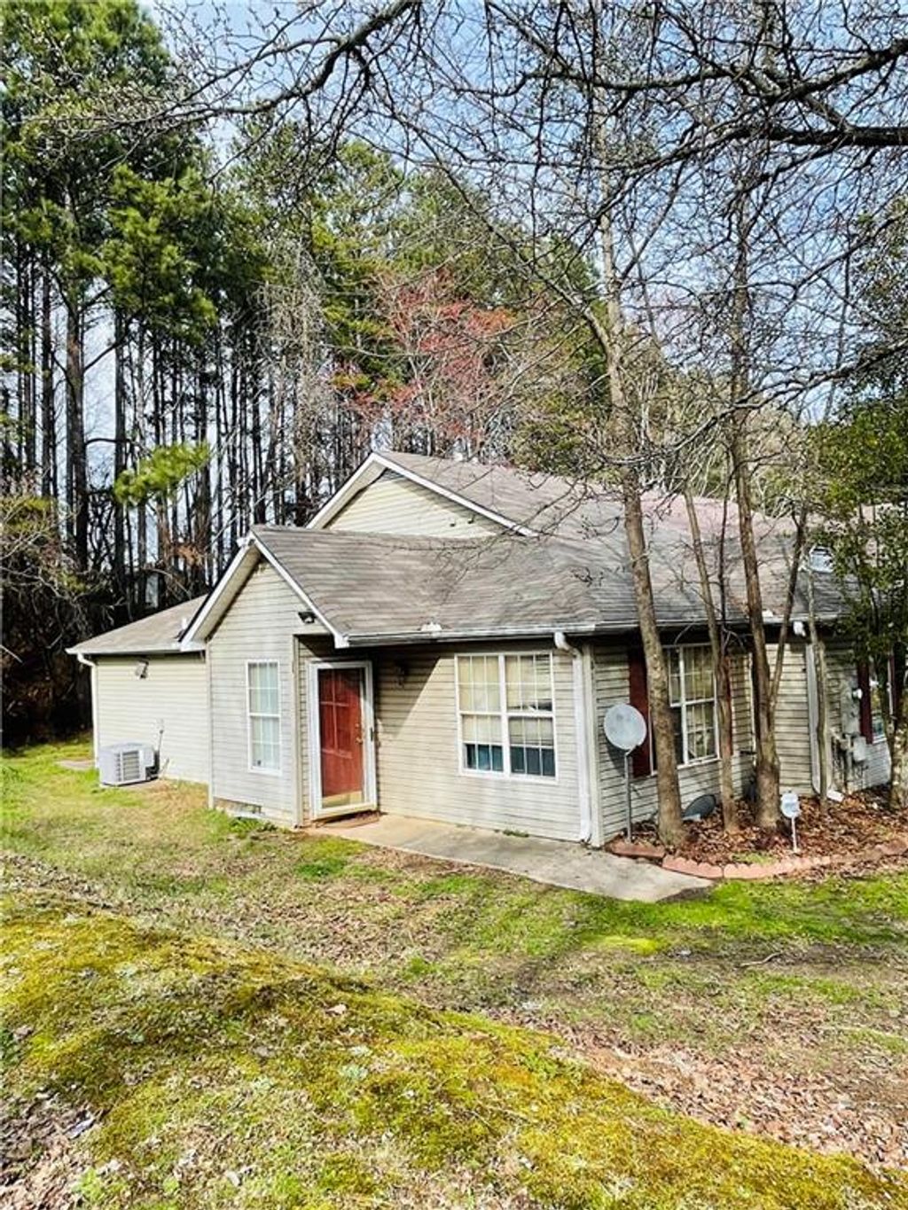 Photo of 811 Boston Common Cmn, Atlanta, GA 30349 (MLS # 7727632)