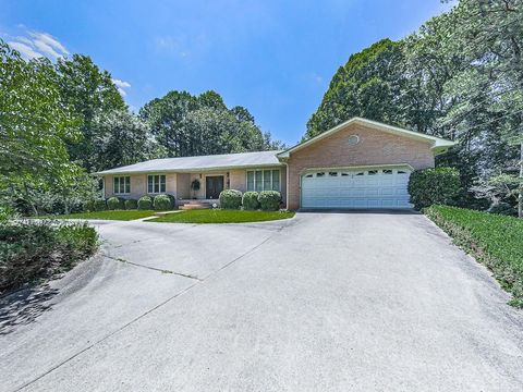 A home in Powder Springs