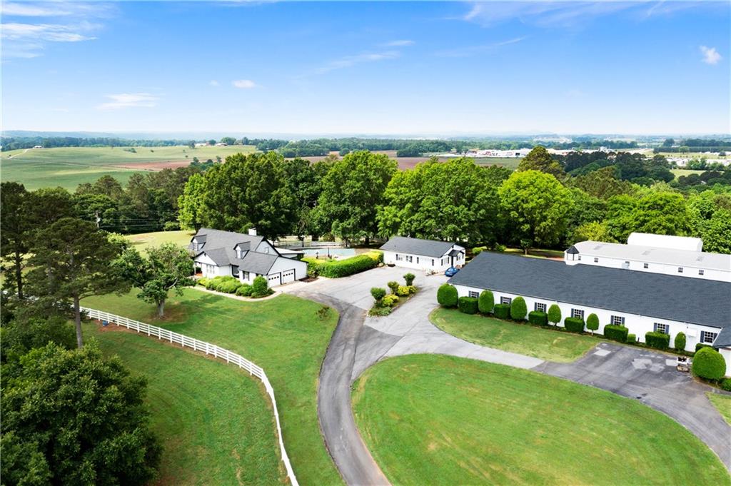 700 Brown Farm Road SW
