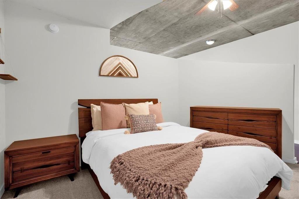 3324 Peachtree Road NE 1307