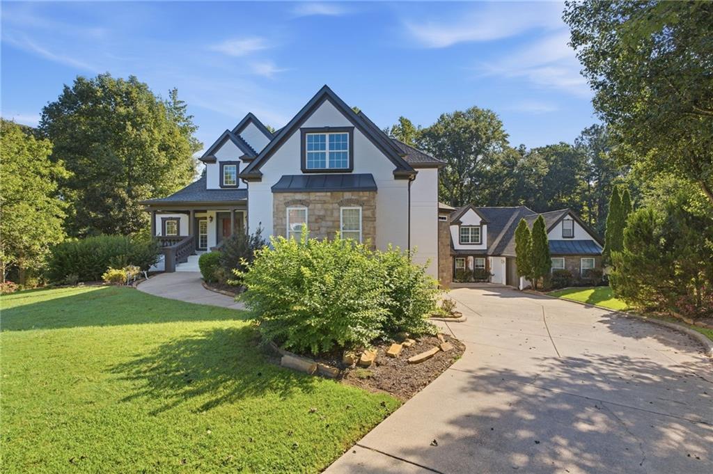704 Summerbrooke Court