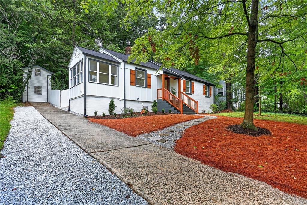 1232 Carter Road