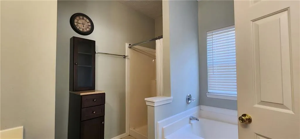 Lawrenceville, Georgia 30044, United States, 4 Bedrooms Bedrooms, ,3 BathroomsBathrooms,Residential,Active,242787