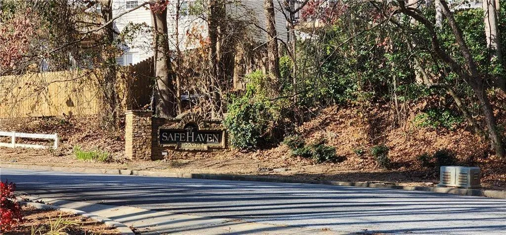 Lawrenceville, Georgia 30044, United States, 4 Bedrooms Bedrooms, ,3 BathroomsBathrooms,Residential,Active,242787