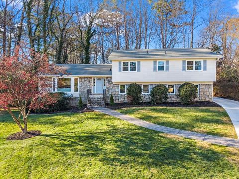 1106 Aurora Court Dunwoody GA 30338