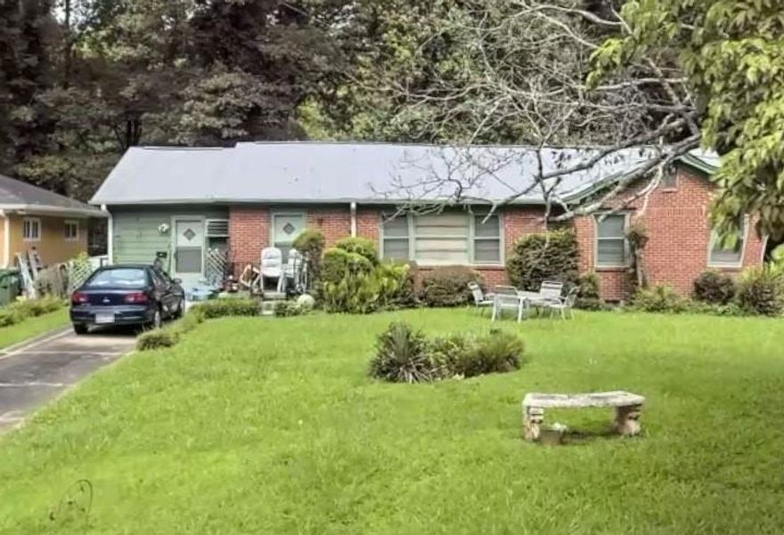 LOCATION, LOCATION, LOCATION!!! Investor special or perfect starter home with fix and flip potential! Located in desirable Southwest Atlanta, just minutes away from downtown Atlanta, Hartsville-Jackson Airport, parks and walking trails, with restaurants and grocery stores nearby. Investor Opportunity – Easy Rehab with Huge Upside.